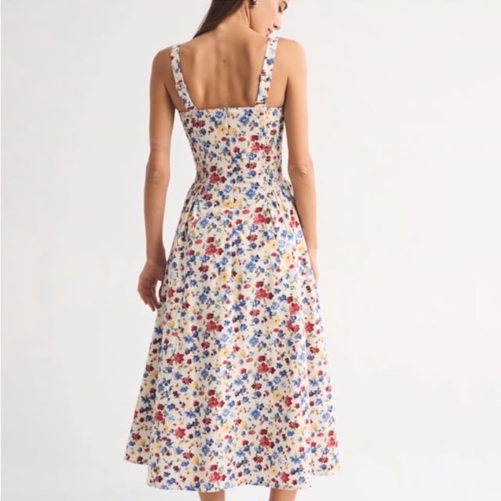 Abercrombie Bra-Free Dylan Midi Dress in Cream Floral - Picture 4 of 4